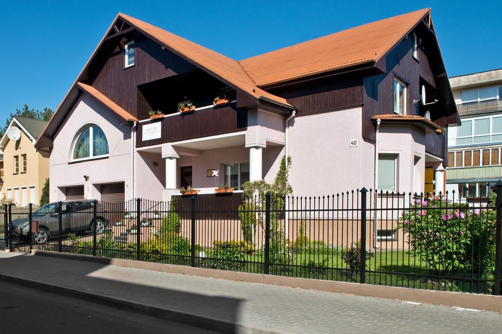 Adeles Vila Palanga Eksteriør billede